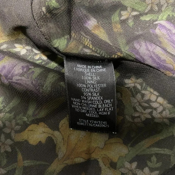 guess silk floral keyhole blouse Small Peplum Top - Picture 4 of 5